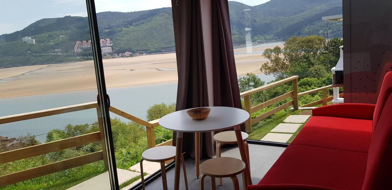 Bungalows Portuondo Parking Gratuito Мундака Екстериор снимка